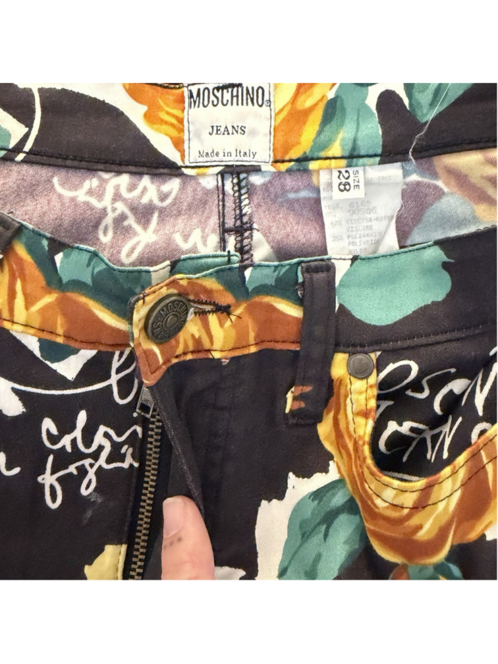 VTG Moschino Jeans Y2K Womens Mid Rise Rose Print Straight Pants 28x31 READ - Picture 9 of 13